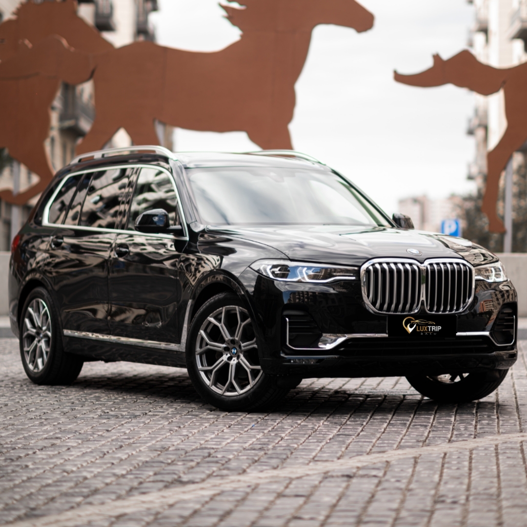 BMW X7 2022 year