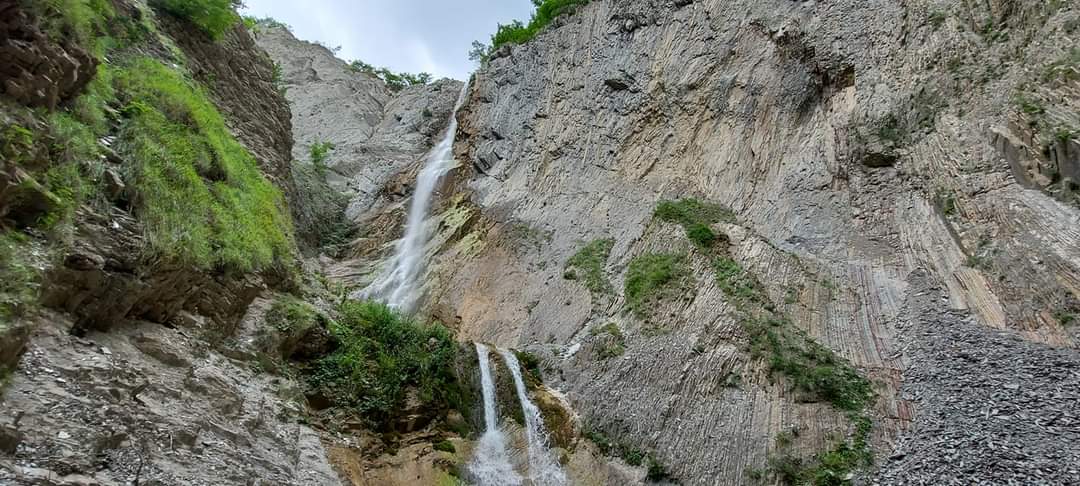 Hiking to "Chaygovushan" waterfall