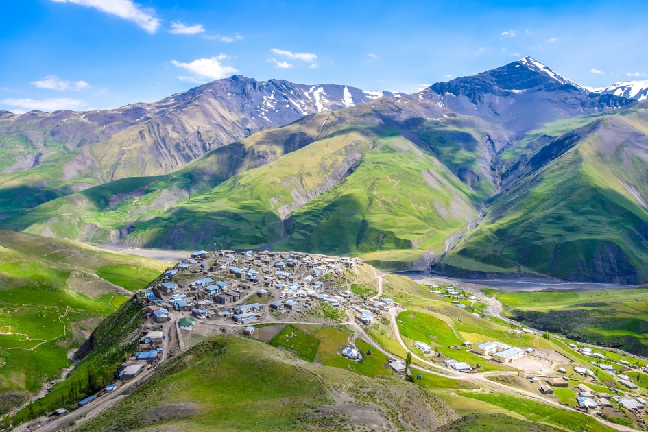 Hiking to the Seven Mountains (🇦🇿 Yeddilər Dağı)